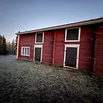 Lapinkangas Yksioe 60m2 Paritalossa, Oma Piha Ja Sauna *
