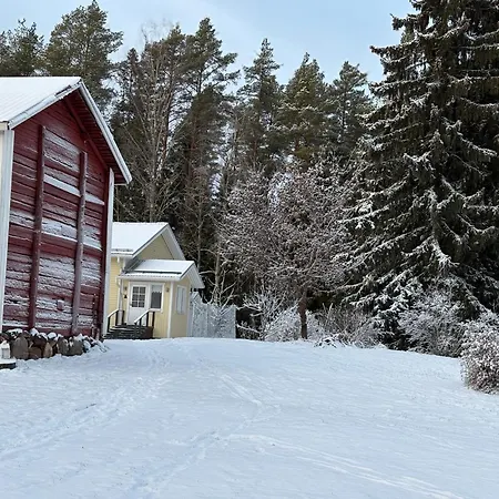 Lapinkangas Yksioe 60m2 Paritalossa, Oma Piha Ja Sauna Vakantiehuis