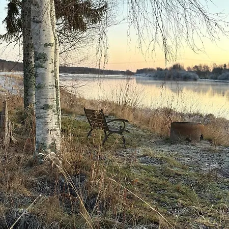 Feriehus Lapinkangas Yksioe 60m2 Paritalossa, Oma Piha Ja Sauna *