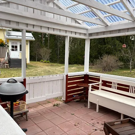 Lapinkangas Yksioe 60m2 Paritalossa, Oma Piha Ja Sauna Oulu
