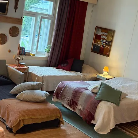 Lapinkangas Yksioe 60m2 Paritalossa, Oma Piha Ja Sauna Сasa de vacaciones *