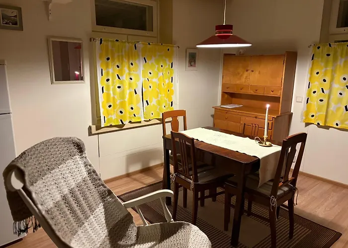 Lapinkangas Yksioe 60m2 Paritalossa, Oma Piha Ja Sauna בית נופש